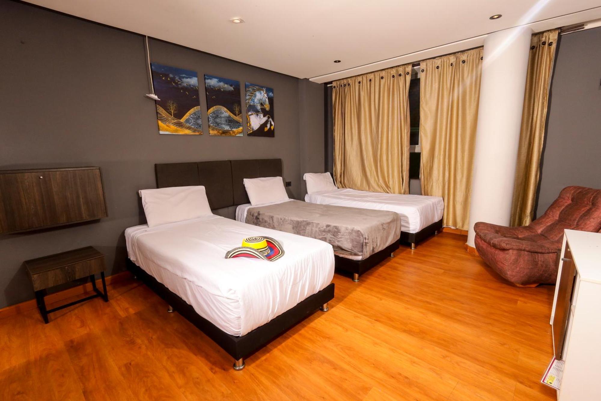 Hotel Htl Bogotá Eksteriør billede