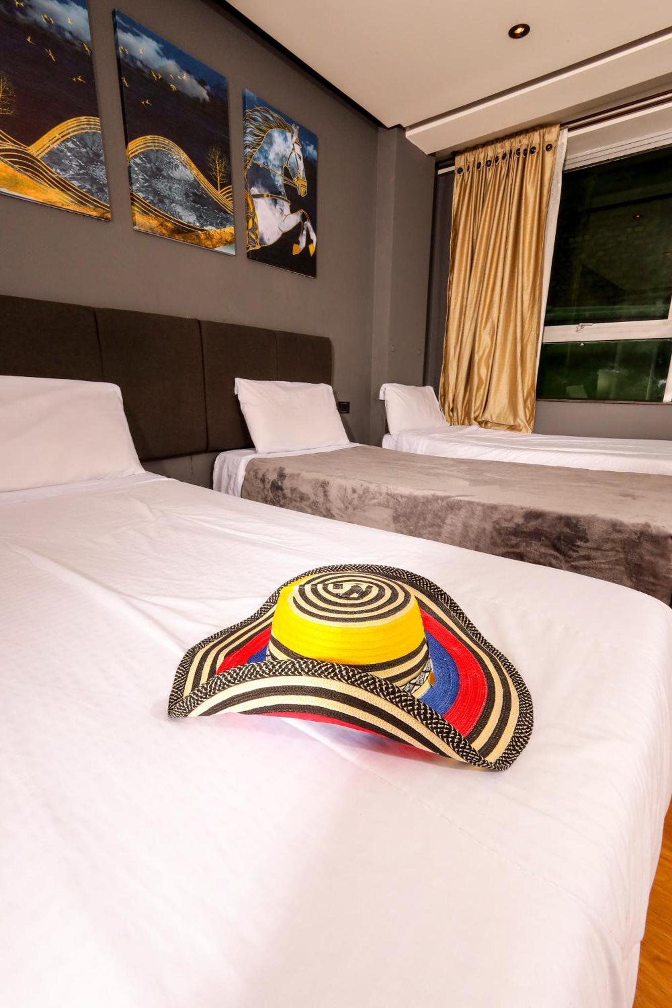 Hotel Htl Bogotá Eksteriør billede